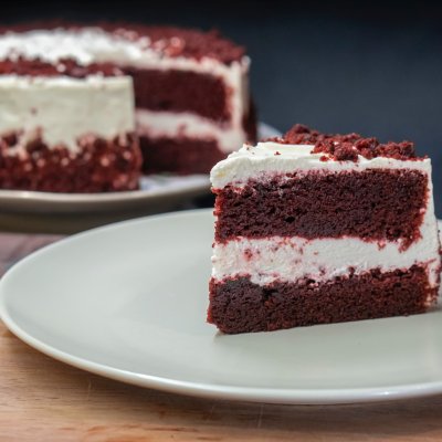 8' cake